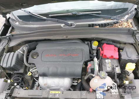 2018 Jeep Renegade Upland Edition 4X4 from USA, damaged, VIN ZACCJBAB0JPJ11467